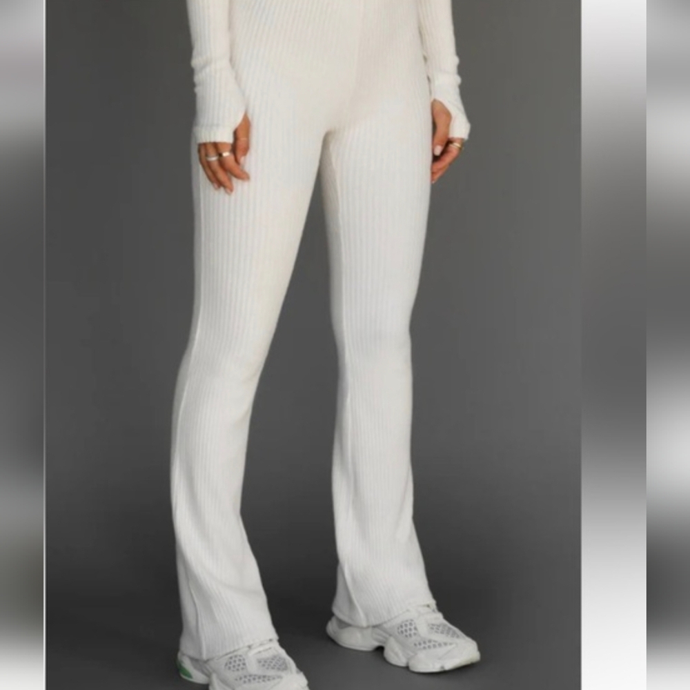 Joah Brown Mini Flare Pants In Natural Luxe Knit, Sz XS/S Excellent Condition - Picture 4 of 10